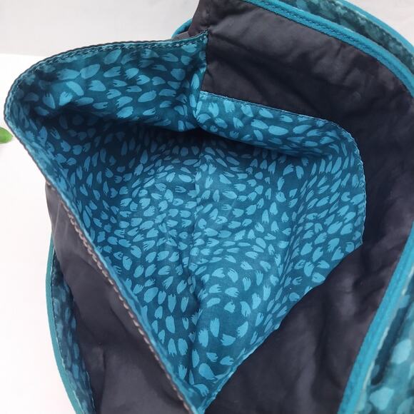 Fossil Black Nylon Floral Flap Closure Messenger Crossbody Bag - Picture 13 of 16